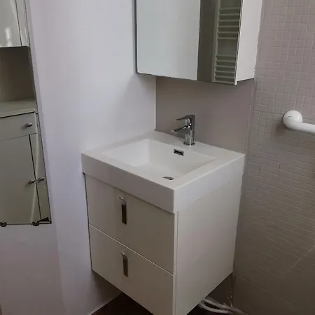 Apartment Cosy Pour 2, Centre-ville, Proche Plage, Parking Prive - Fr-1-357-334 La Tranche-sur-Mer